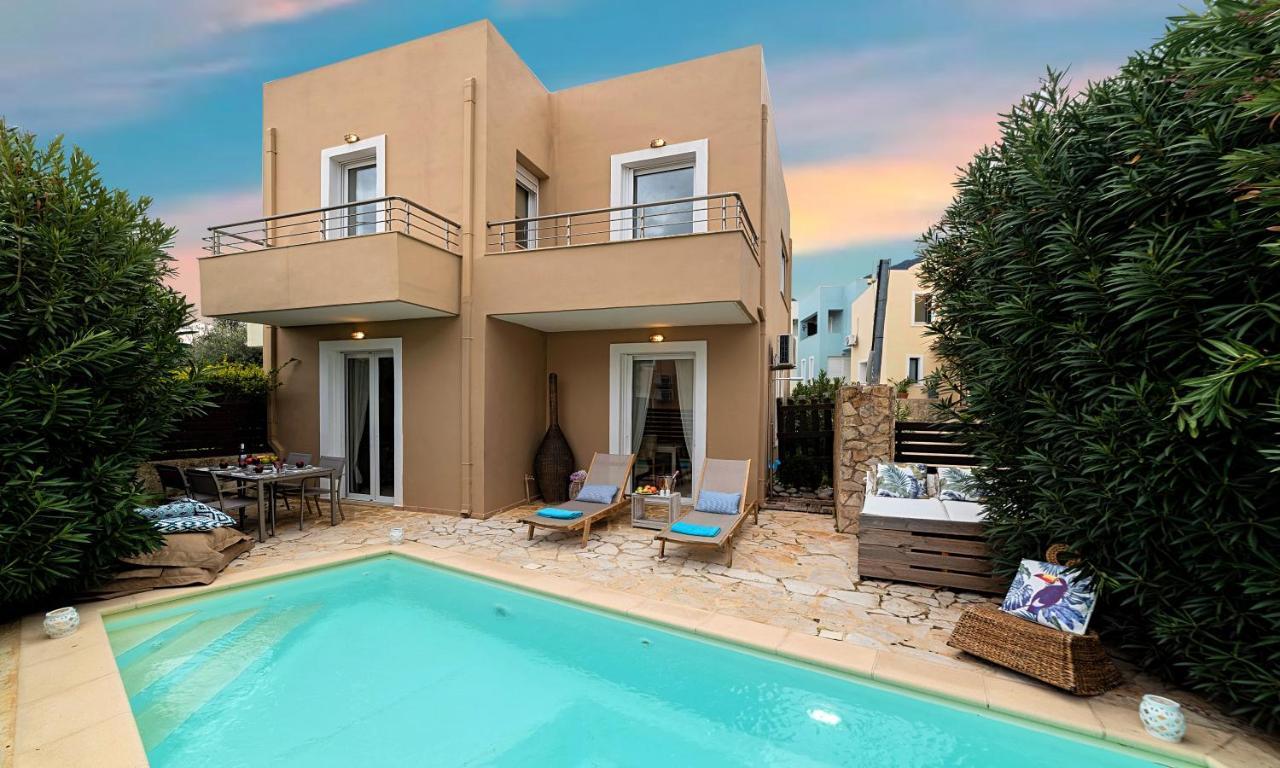 Apple Villas Mouríon Exteriér fotografie